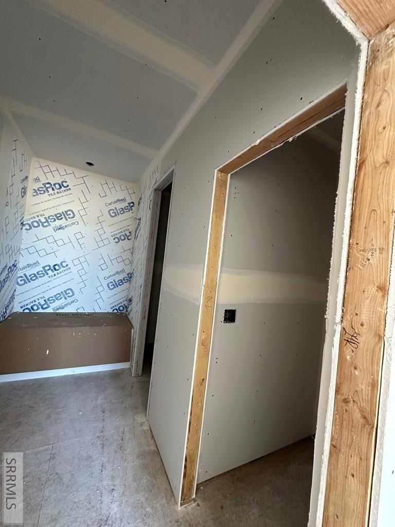 6425 Ender Ln. Idaho Falls, ID 83401