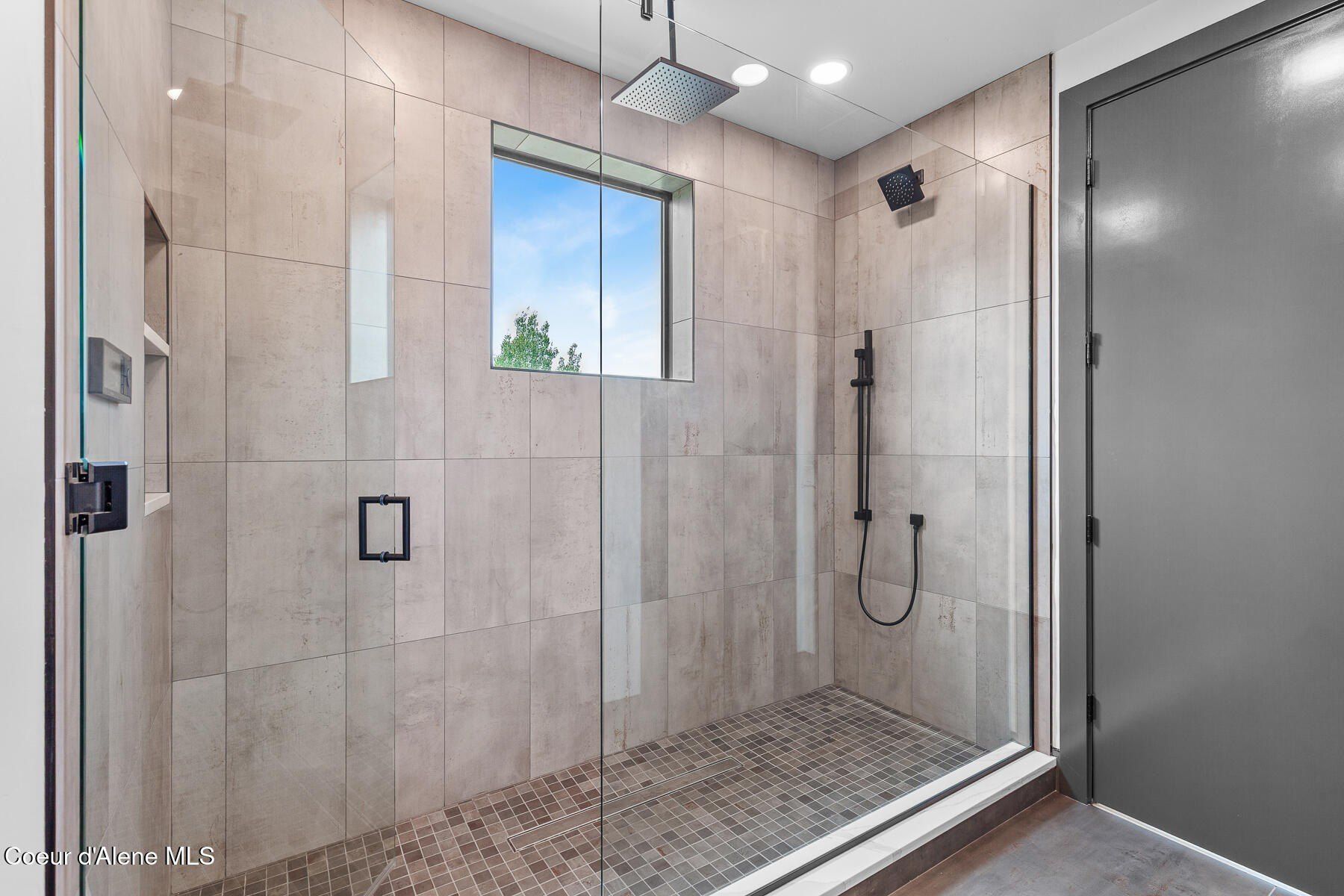 2027 E Mullan Ave. Coeur D Alene, ID 83814