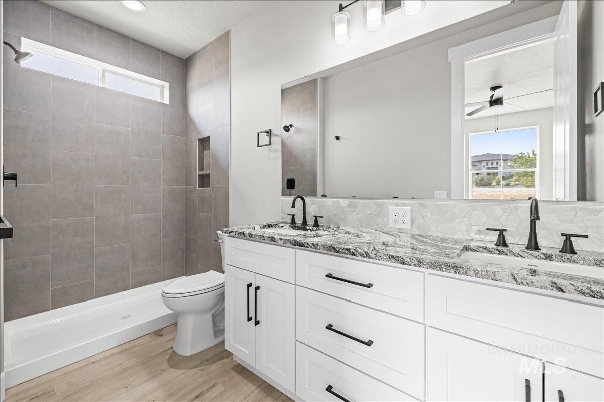 23735 Legends Lane. Caldwell, ID 83607