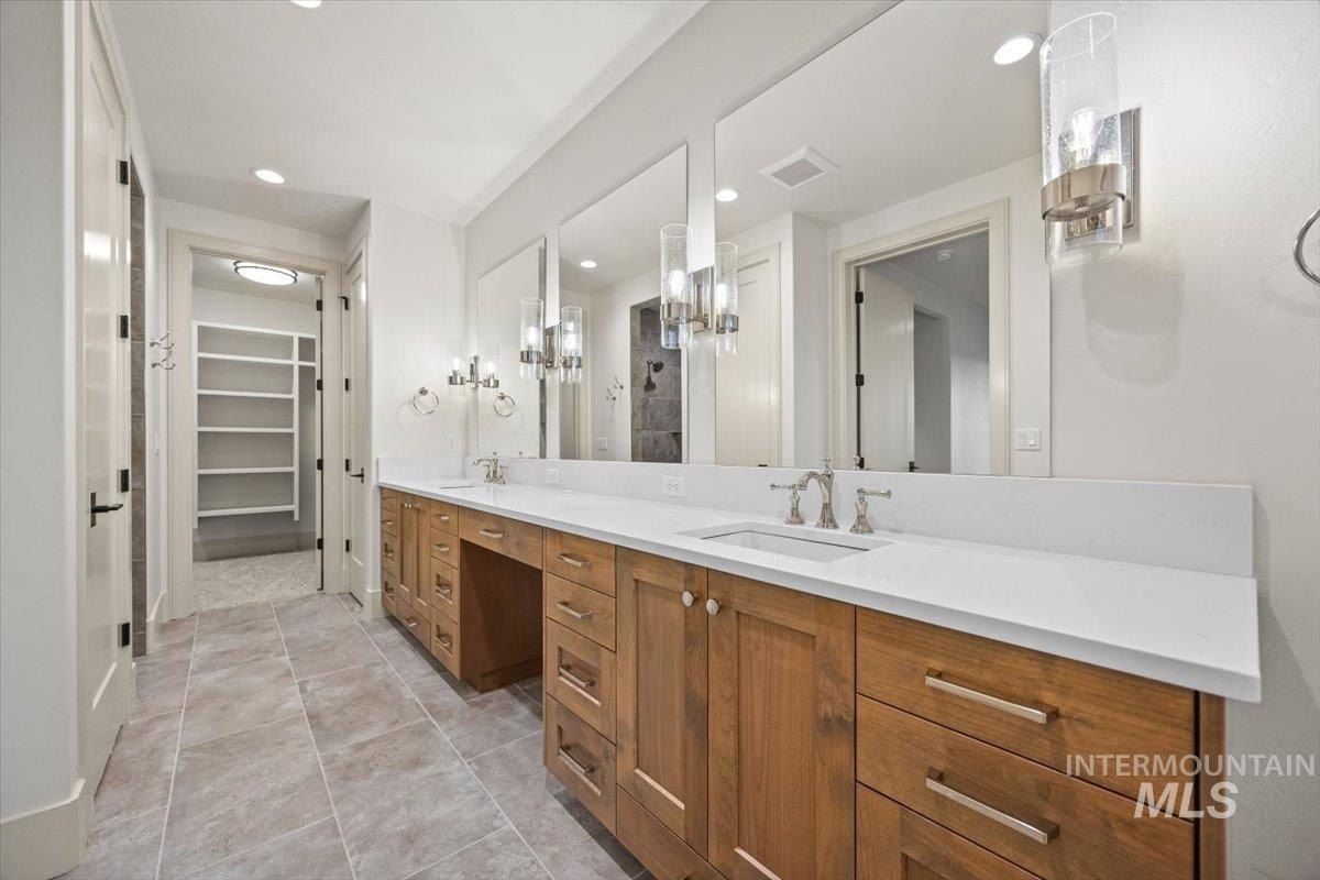 7462 E Newcastle Dr. Nampa, ID 83687