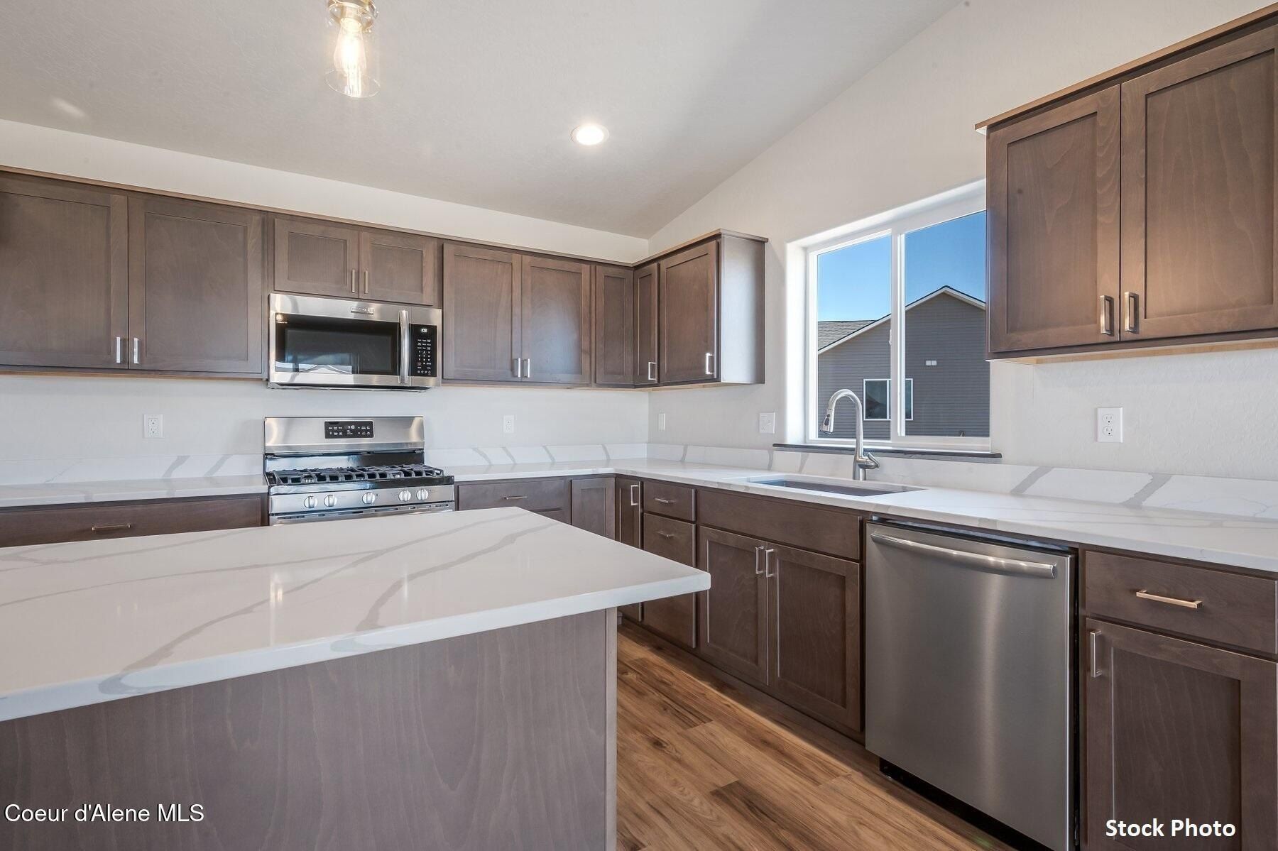 12132 N Lennon Ln. Rathdrum, ID 83858