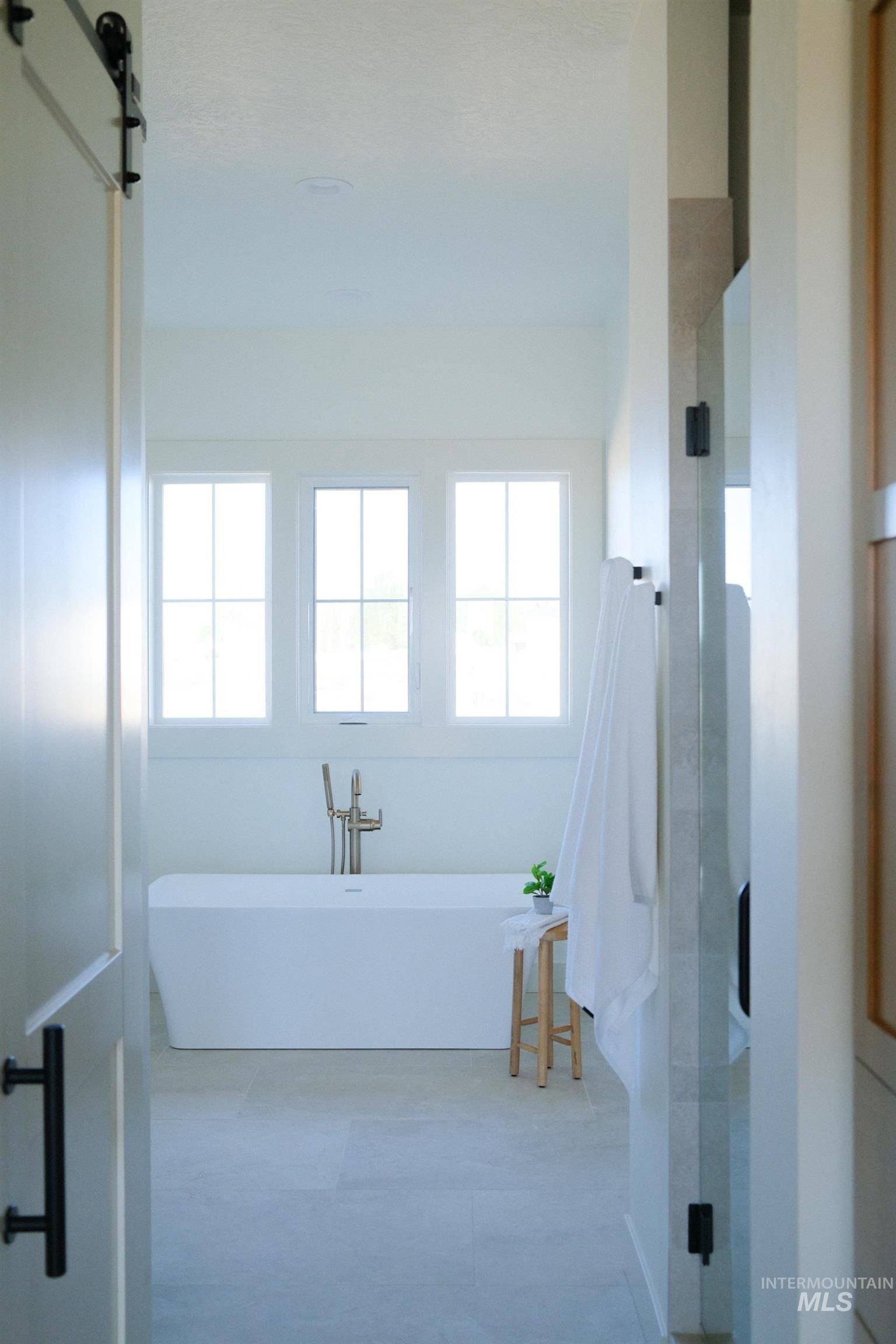 24950 Belgian Way. Middleton, ID 83644