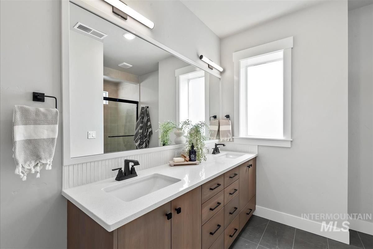 6672 W Los Flores Dr. Meridian, ID 83646