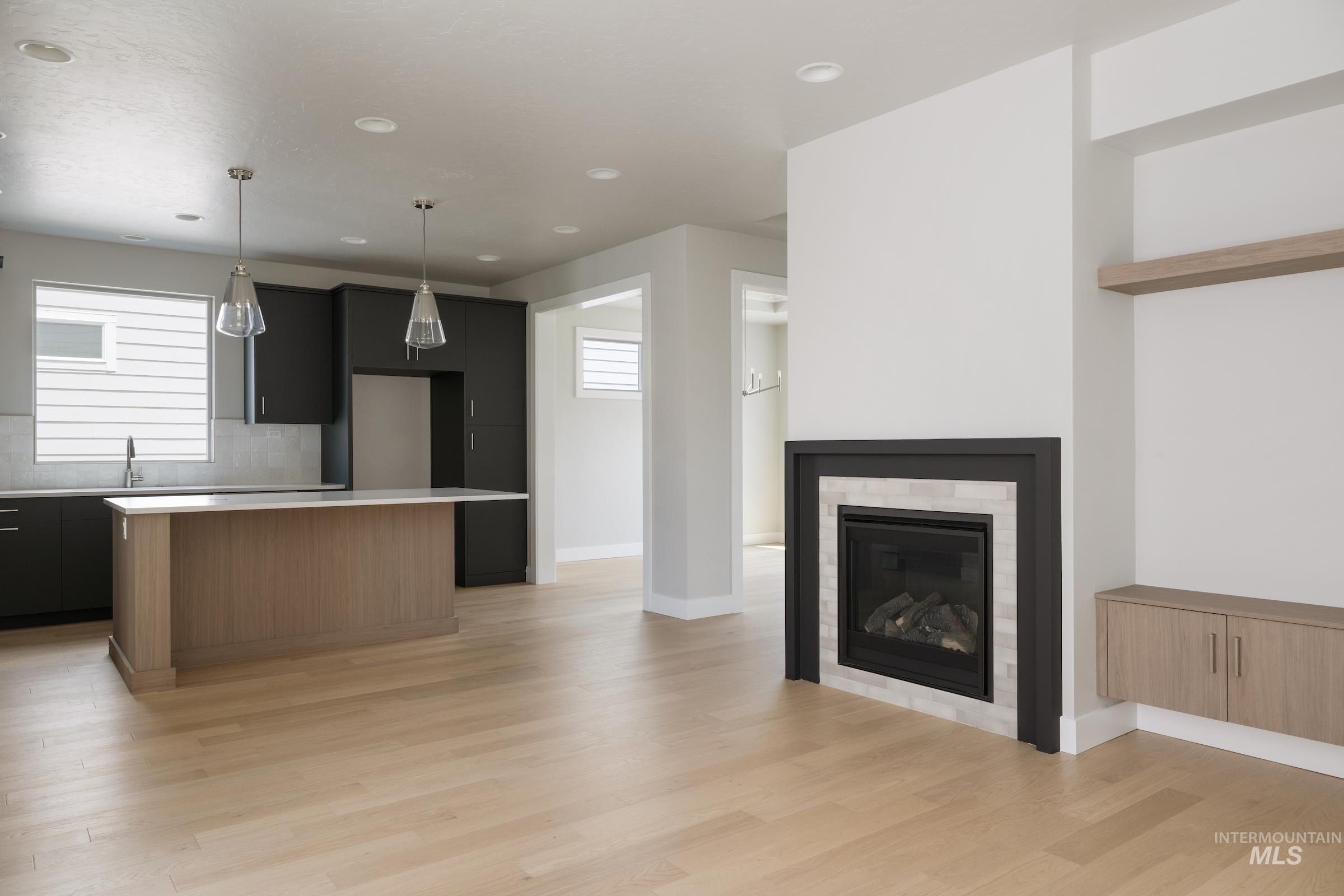 6053 S Hope Ave. Meridian, ID 83642