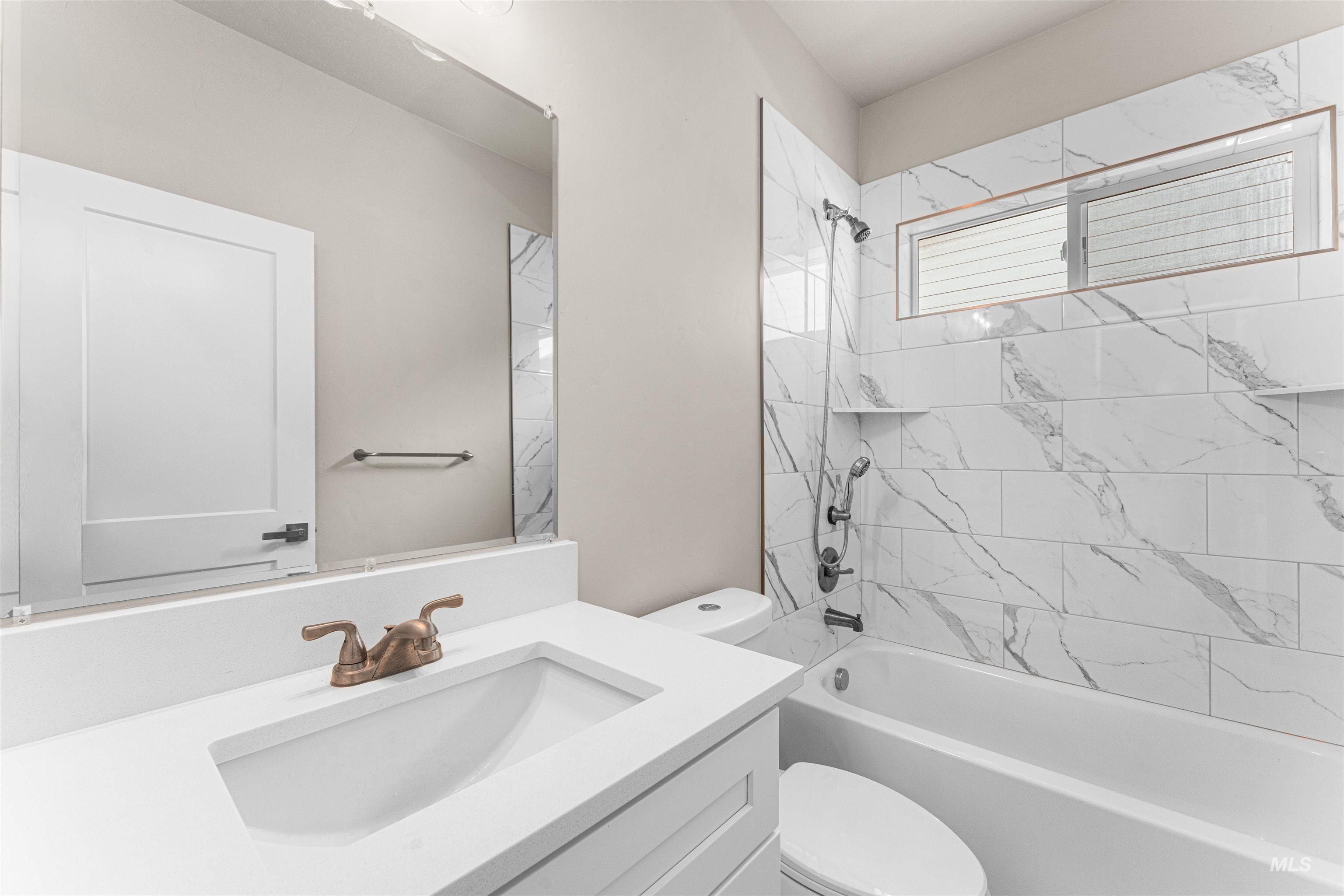 1711 Regency Way. Emmett, ID 83617