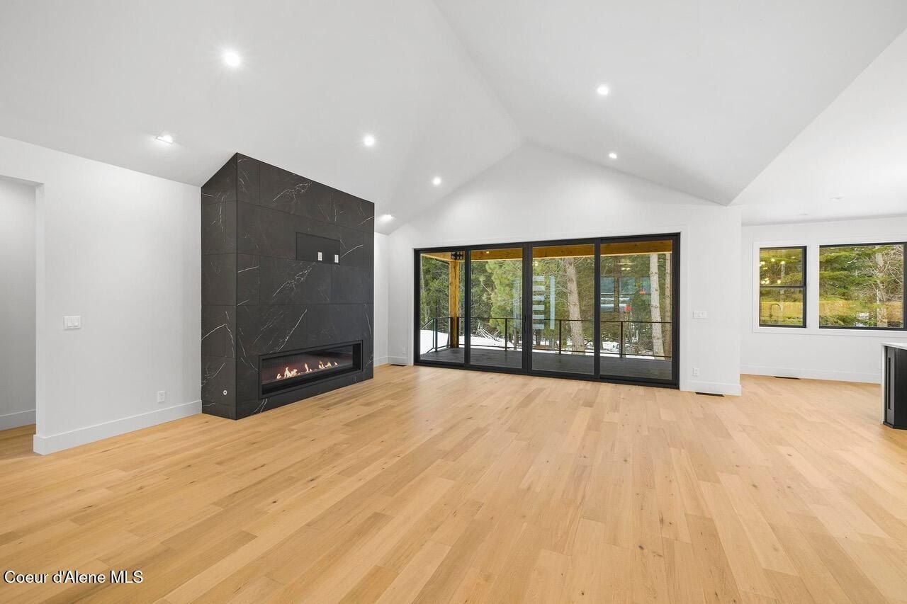 L10 B1 N Mountain View Rd. Rathdrum, ID 83858