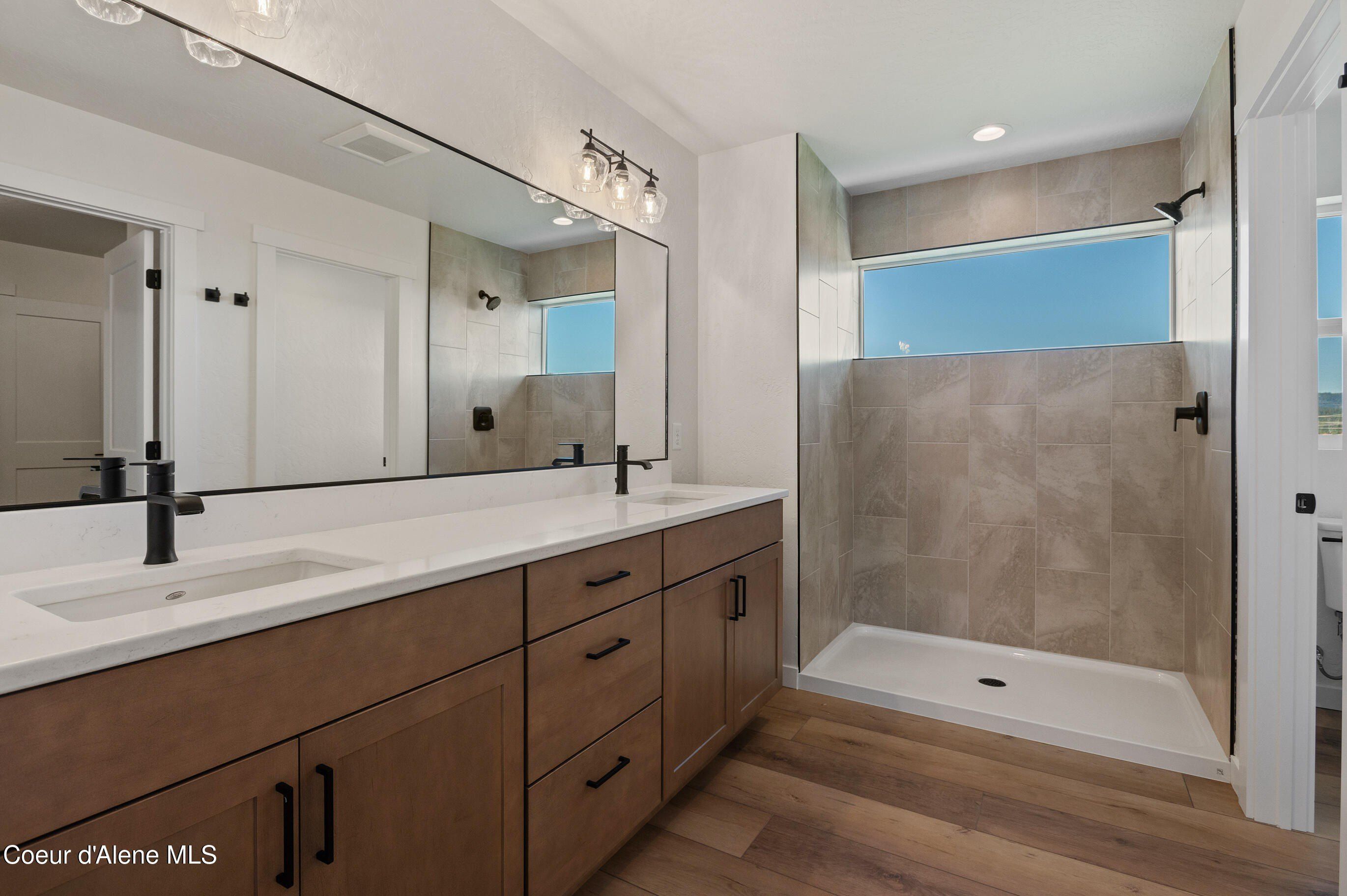 6760 W Portrush Dr. Rathdrum, ID 83858