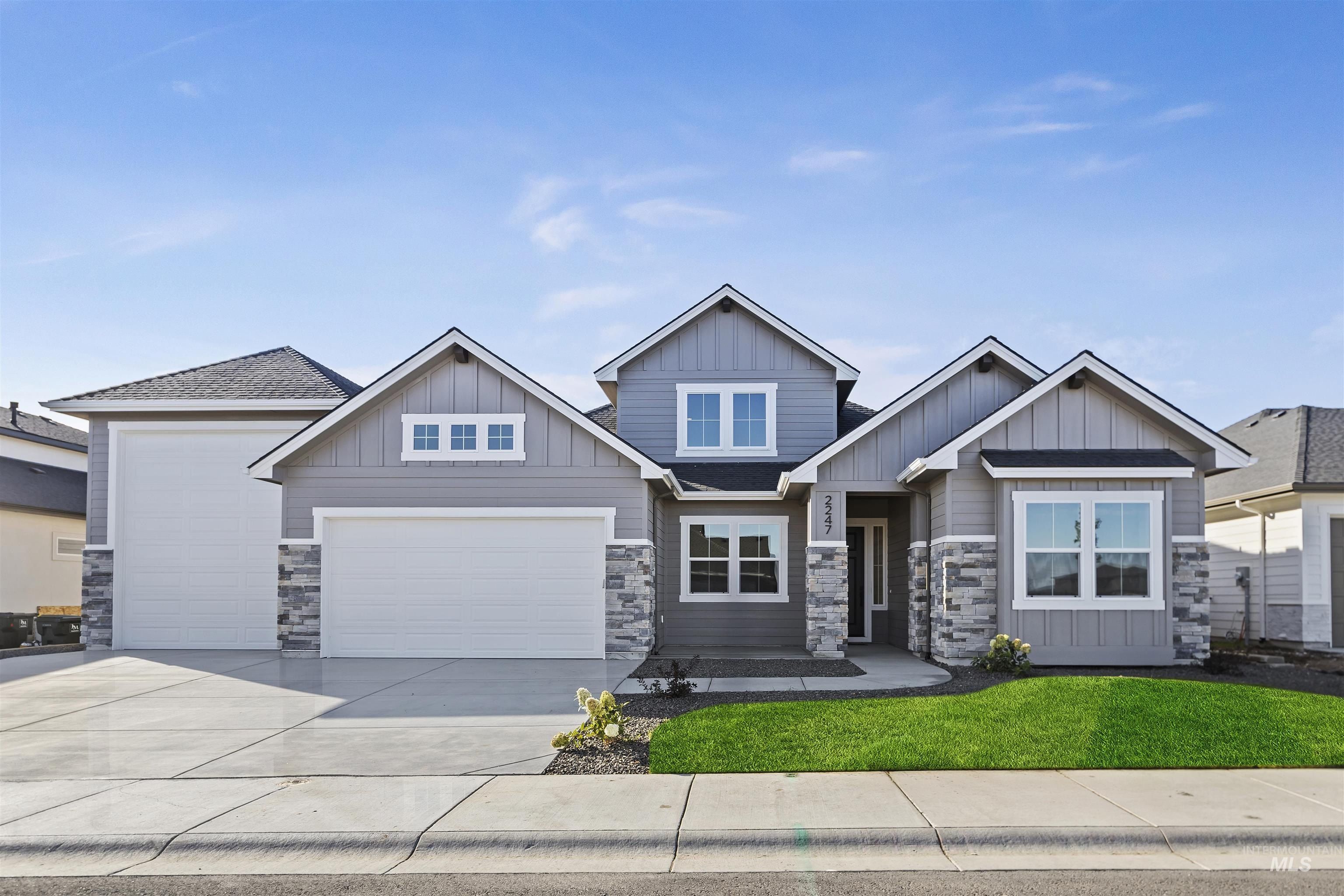 2247 E Blakehurst St. Kuna, ID 83634