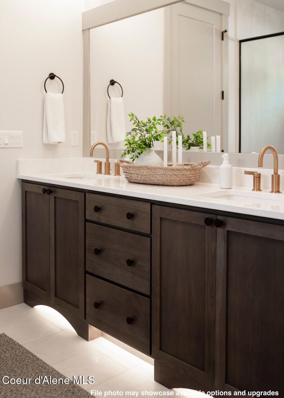 995 E Steeple Chase Rd. Hayden, ID 83835