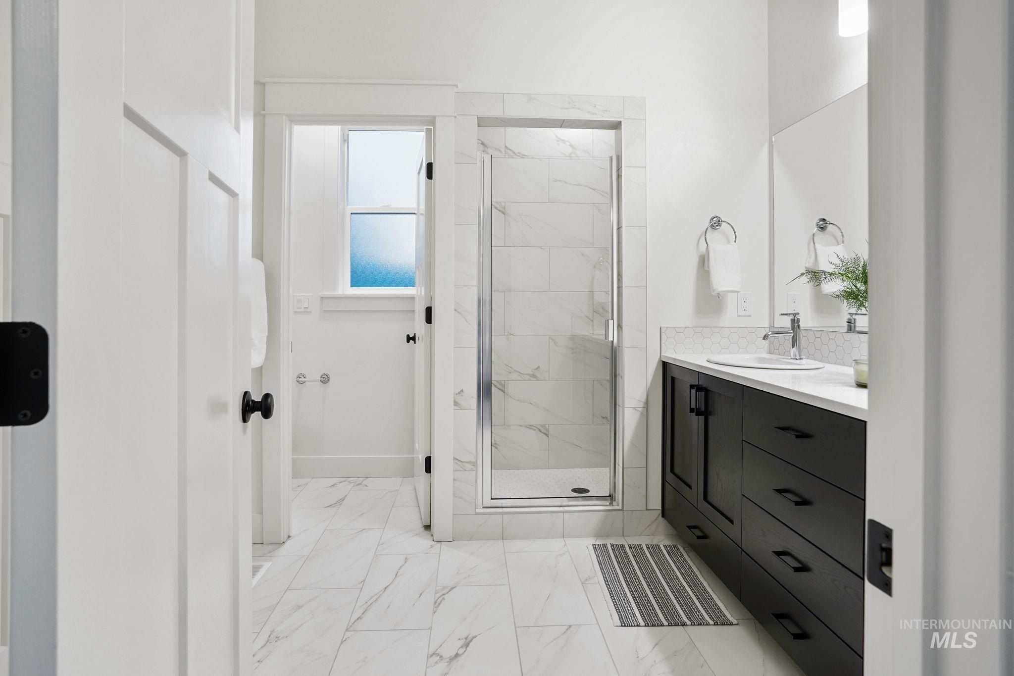 4559 S Courvoisier Pl. Meridian, ID 83642