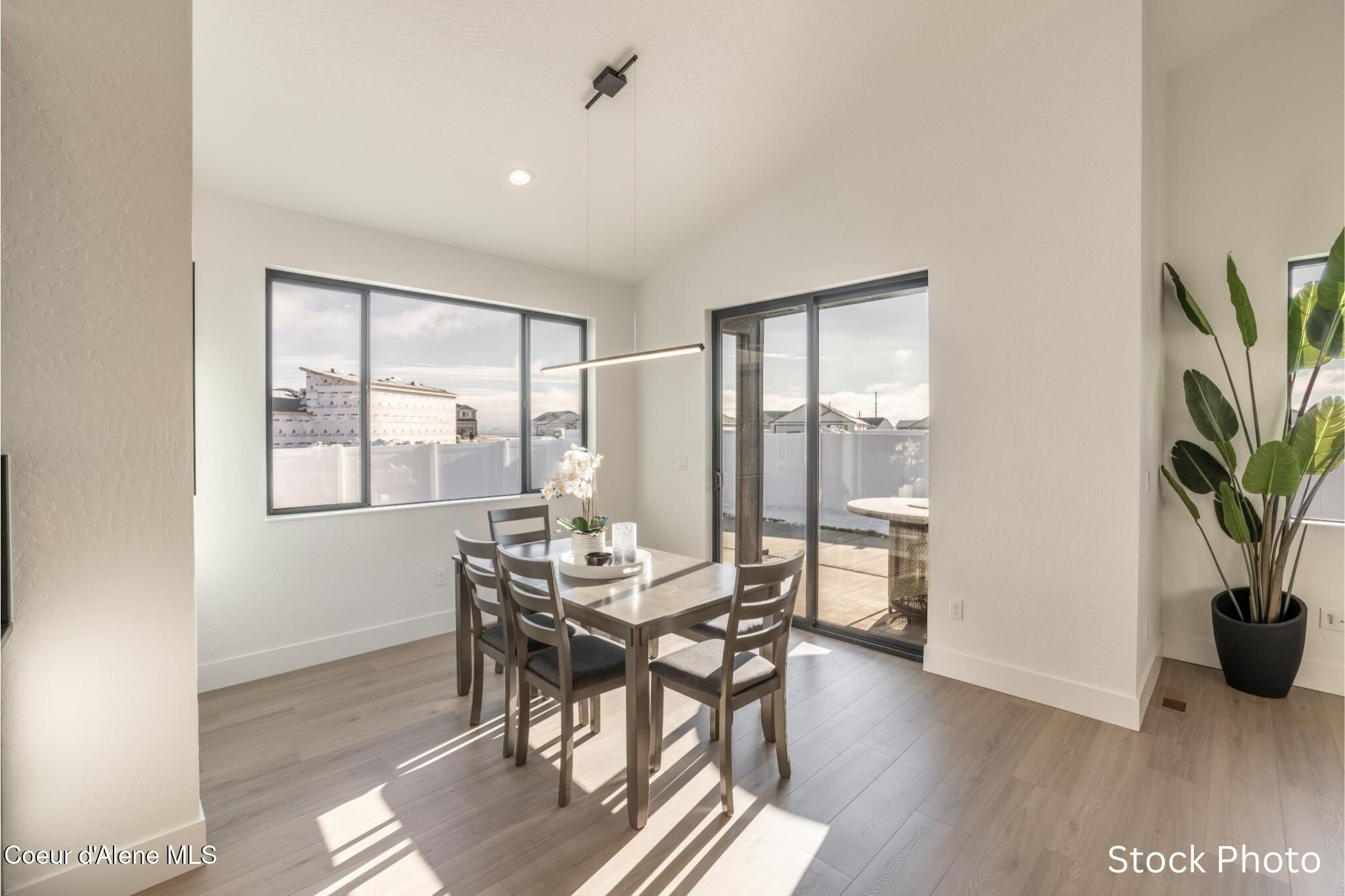 952 E Steeple Chase Rd. Hayden, ID 83835