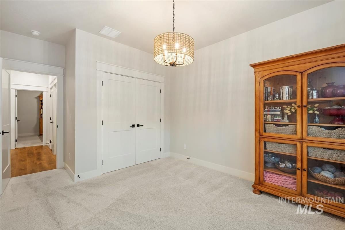 8416 W Meltwater Ln. Eagle, ID 83616