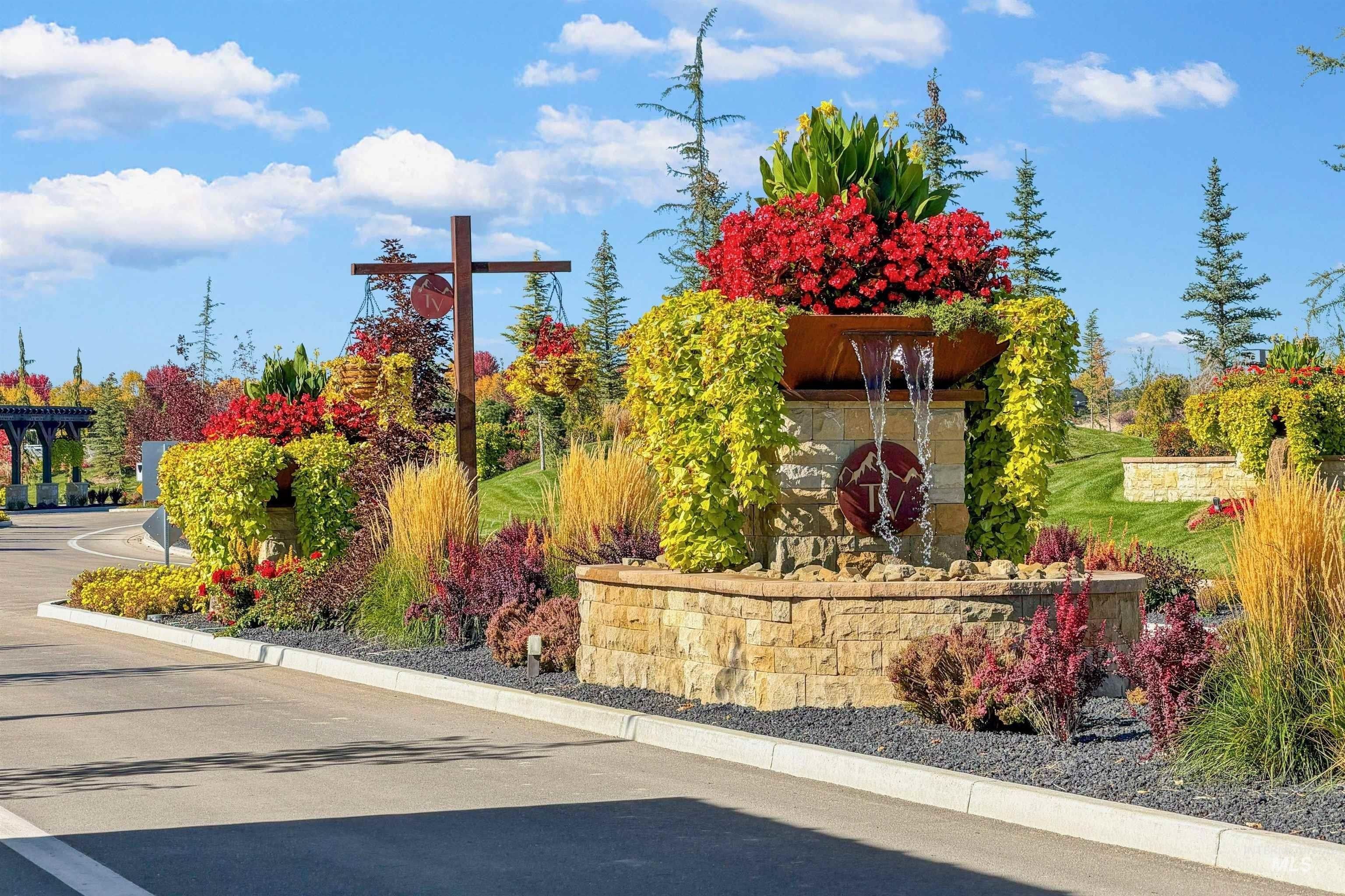 3631 N Harvest Moon Way. Eagle, ID 83616