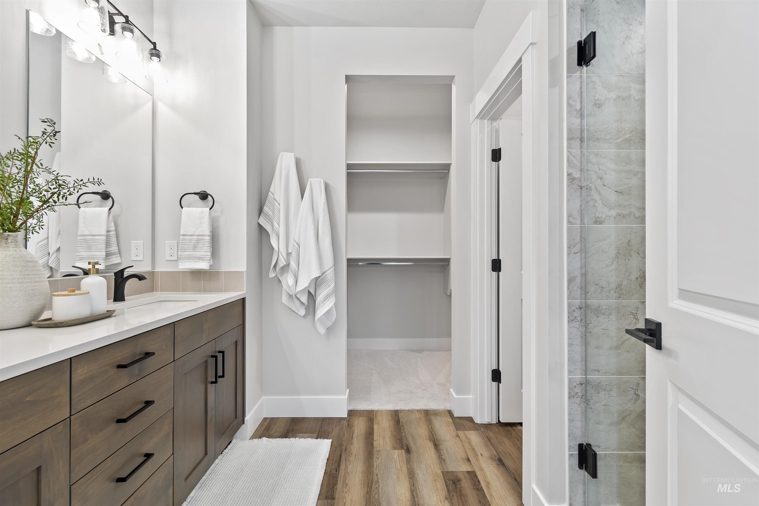 11260 W Tara Iti Ln. Meridian, ID 83646