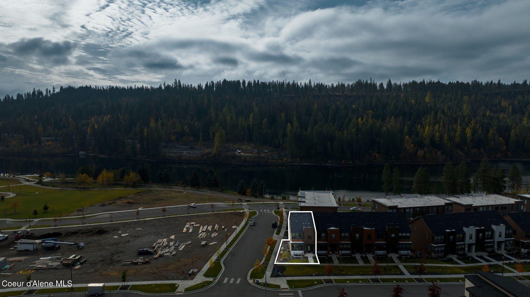 2598 W Lumber Ln. Coeur D Alene, ID 83814