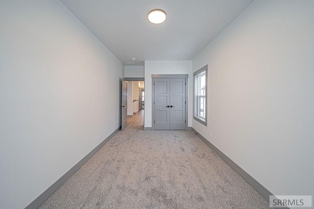 4975 N Beach Dr. Idaho Falls, ID 83401