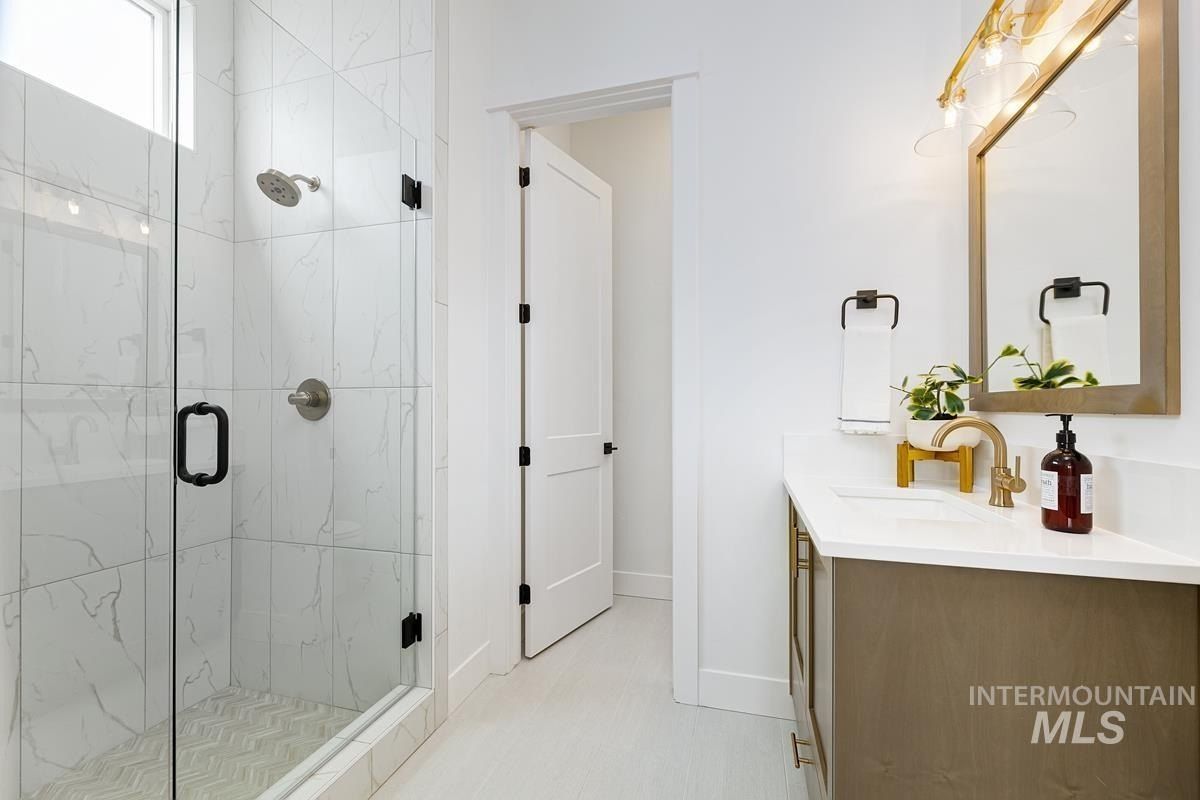 14326 N Hornbill Way. Boise, ID 83714