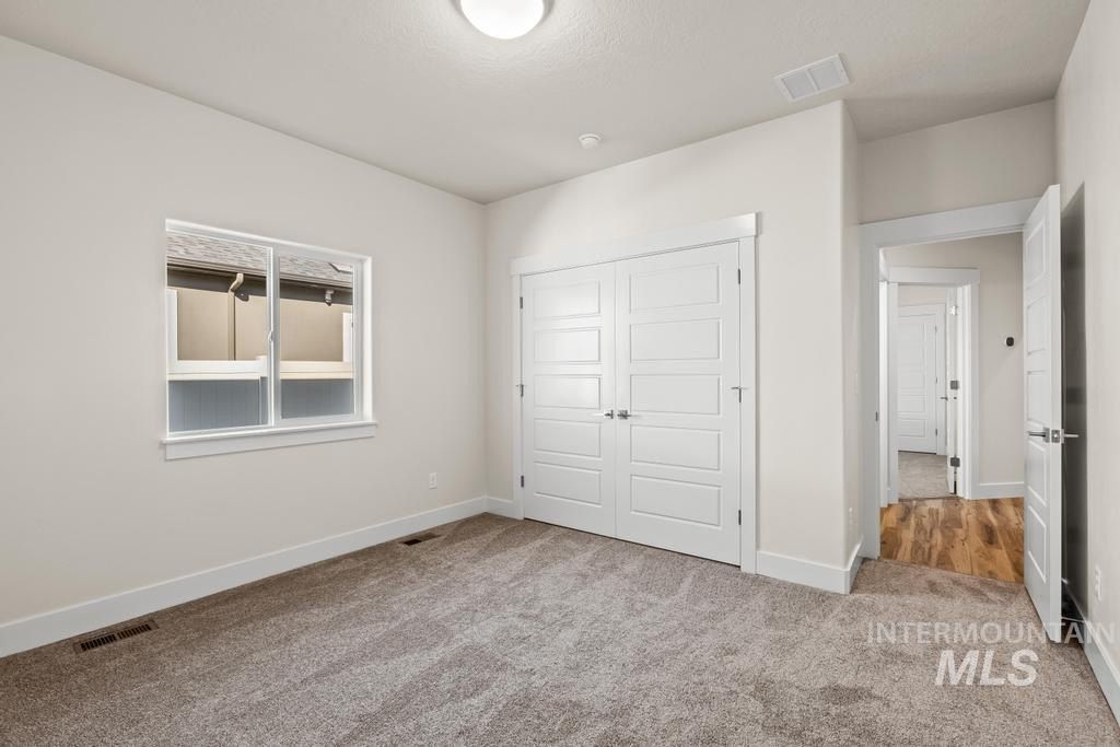 1967 N Ayrshire Ave. Middleton, ID 83644