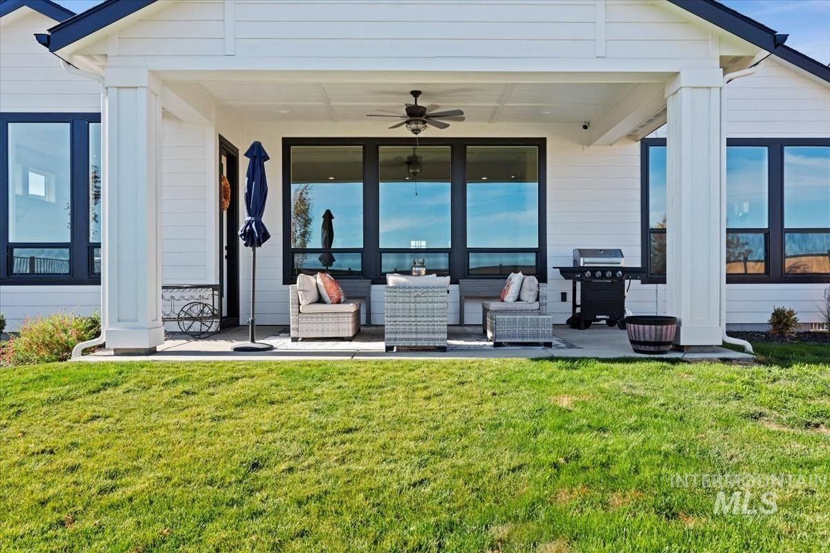 21890 Paint Ave. Star, ID 83669