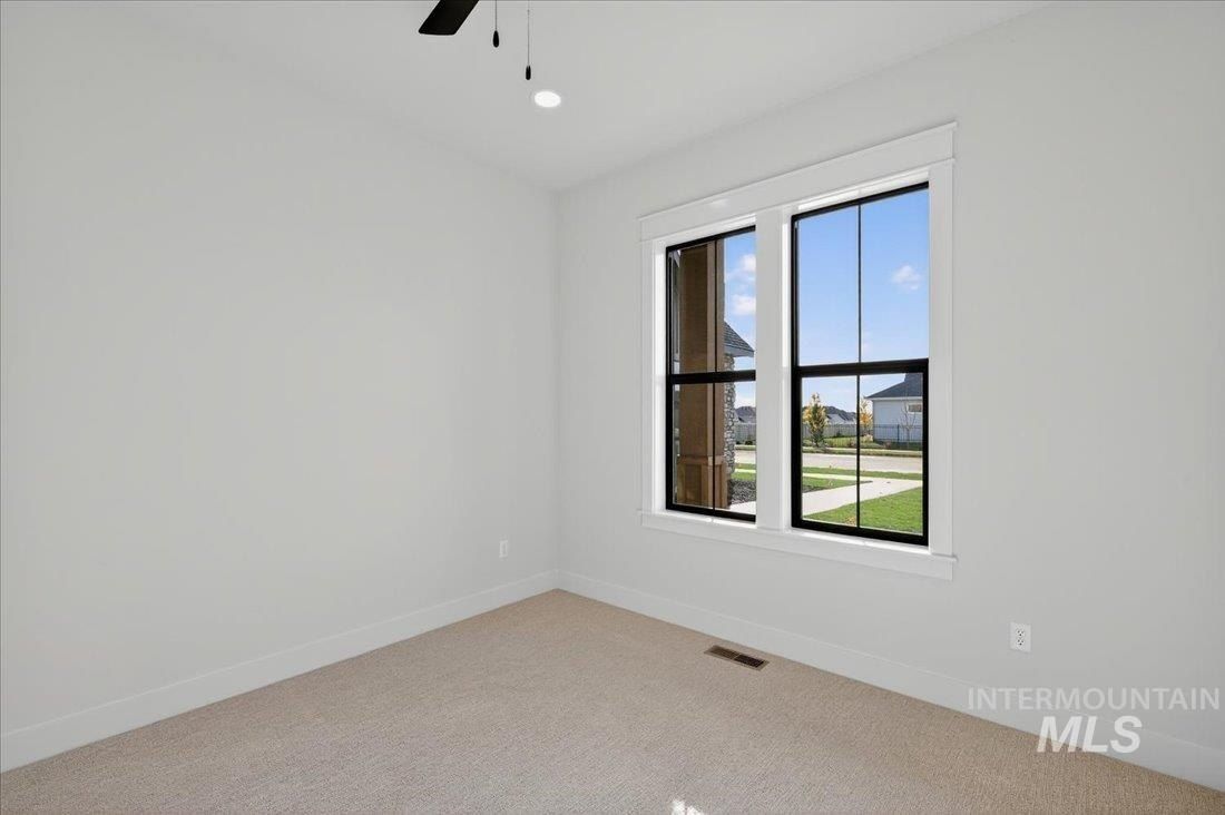 6228 W Evita St. Eagle, ID 83616