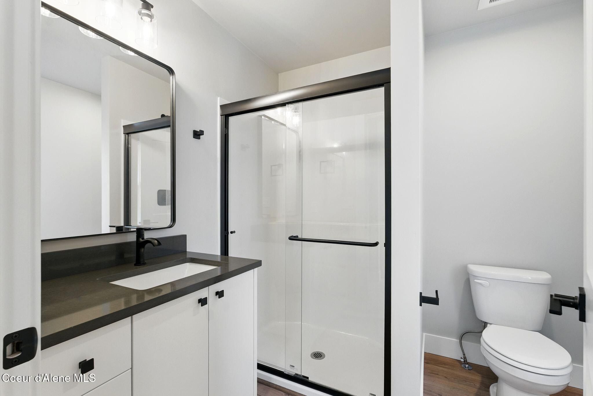 1679 Onyx Ct. Sandpoint, ID 83864