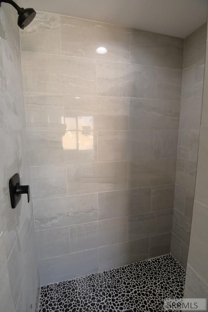 27 N Currant Lane. Rigby, ID 83442