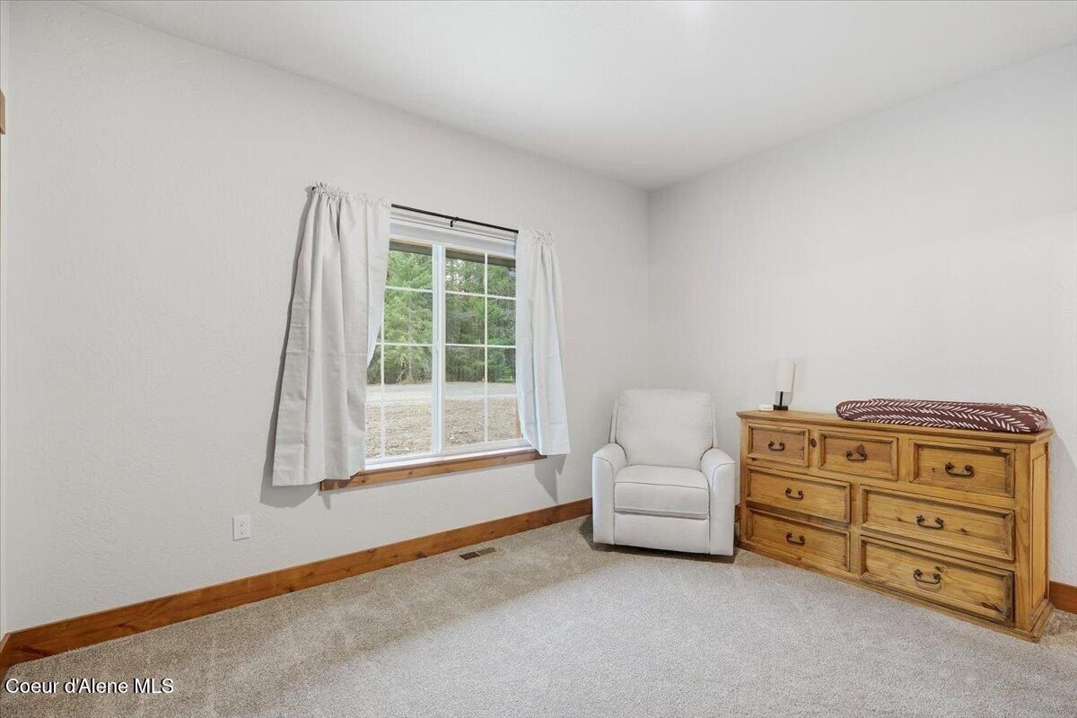 99 Carbonate Ln. Oldtown, ID 83822