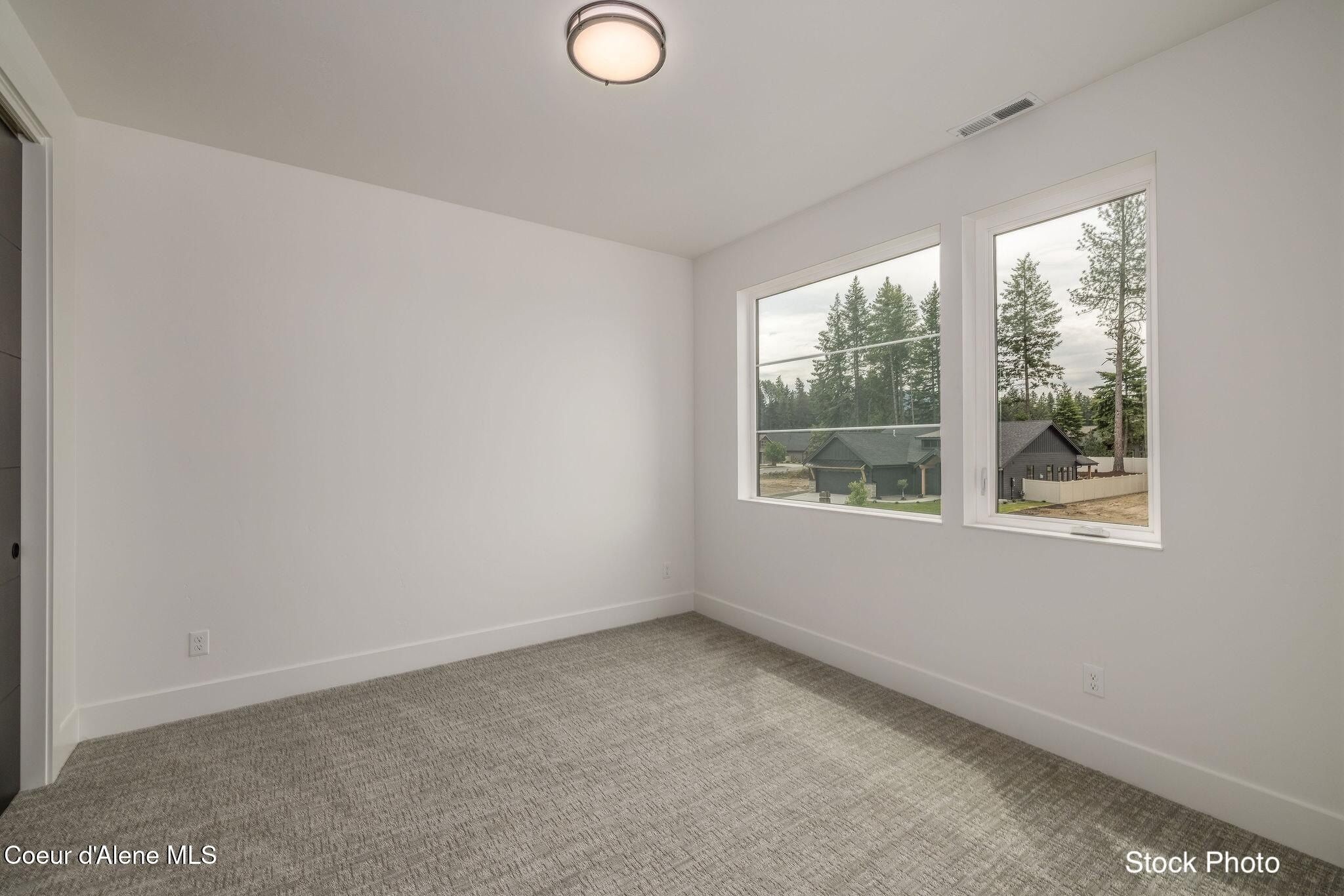 1243 E Sleeping Deer Ave. Hayden, ID 83835