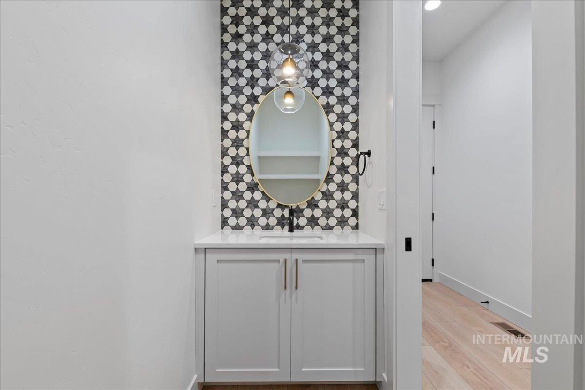 1360 Jordan Ln. Emmett, ID 83617