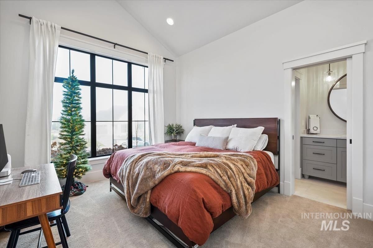 11350 N Elk Ridge Way. Boise, ID 83714