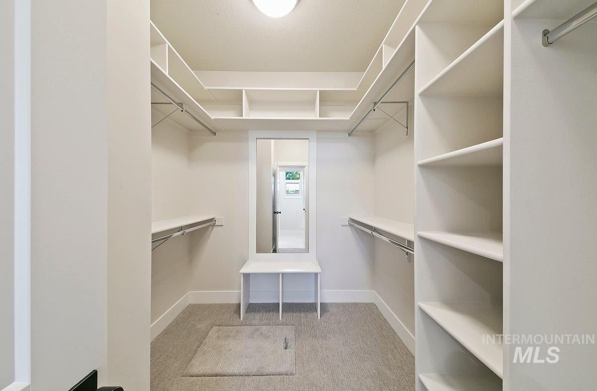 3760 Jackie Lane. Boise, ID 83704