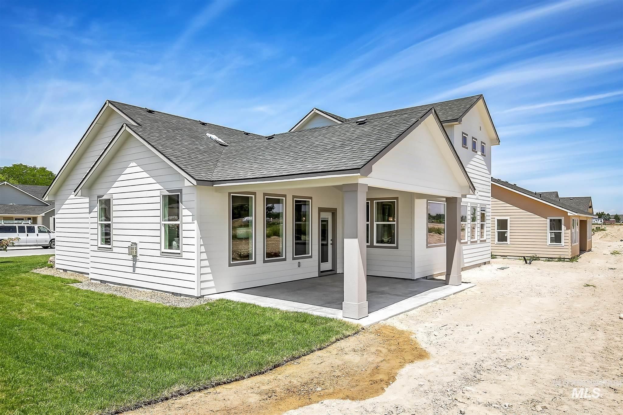 1129 W Recess Way. Kuna, ID 83634