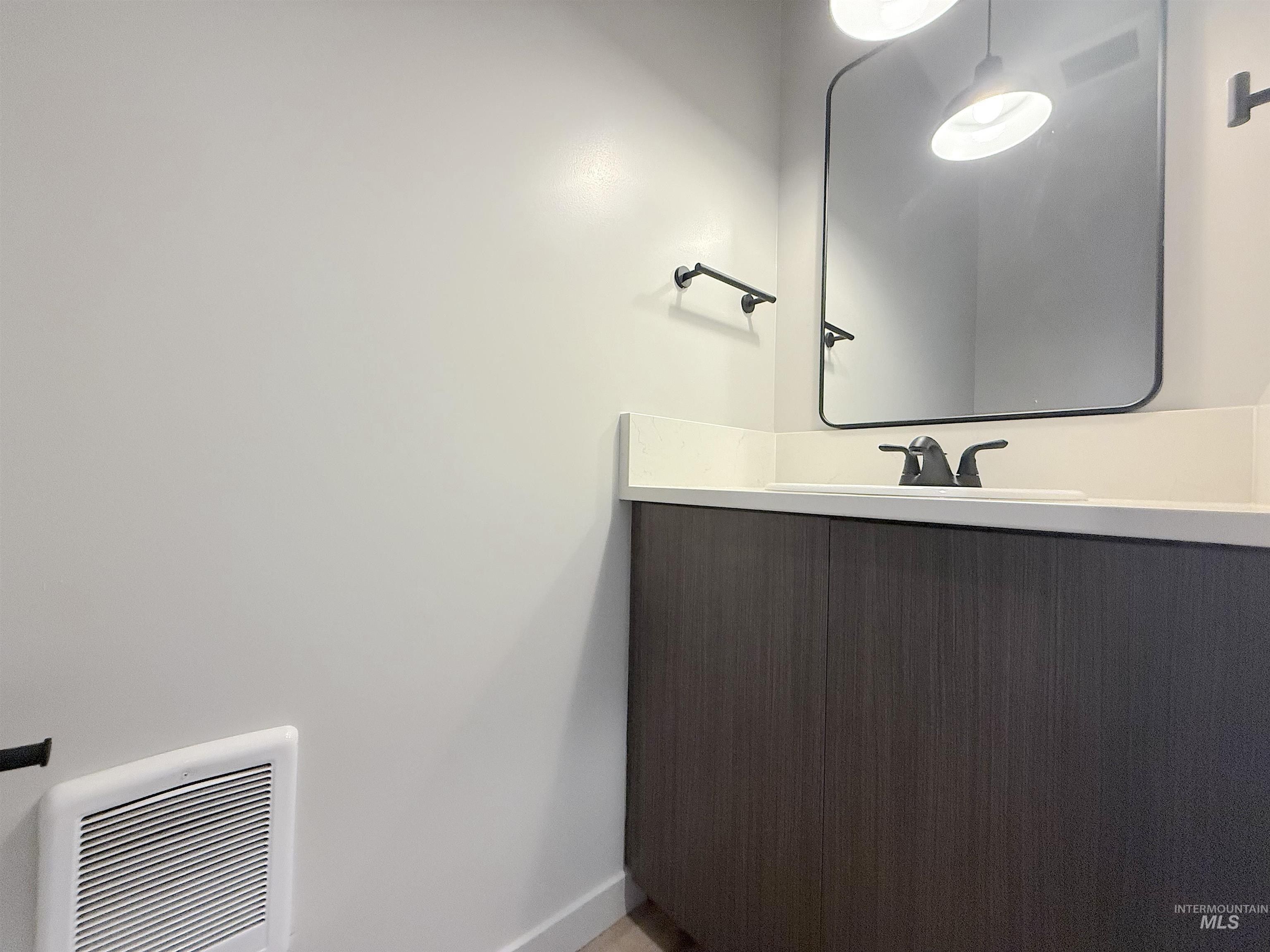 144 Dovetail Drive. Horseshoe Bend, ID 83629