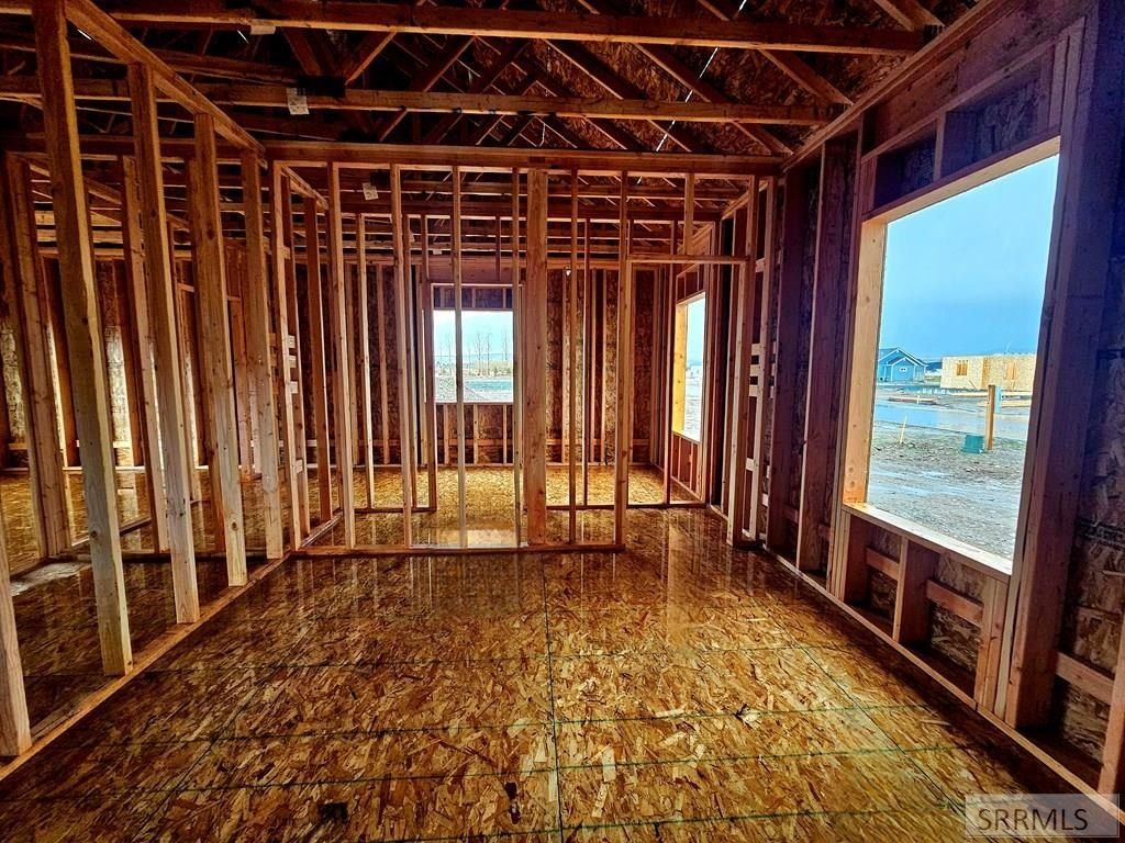 1639 Sandbar Street. Idaho Falls, ID 83404