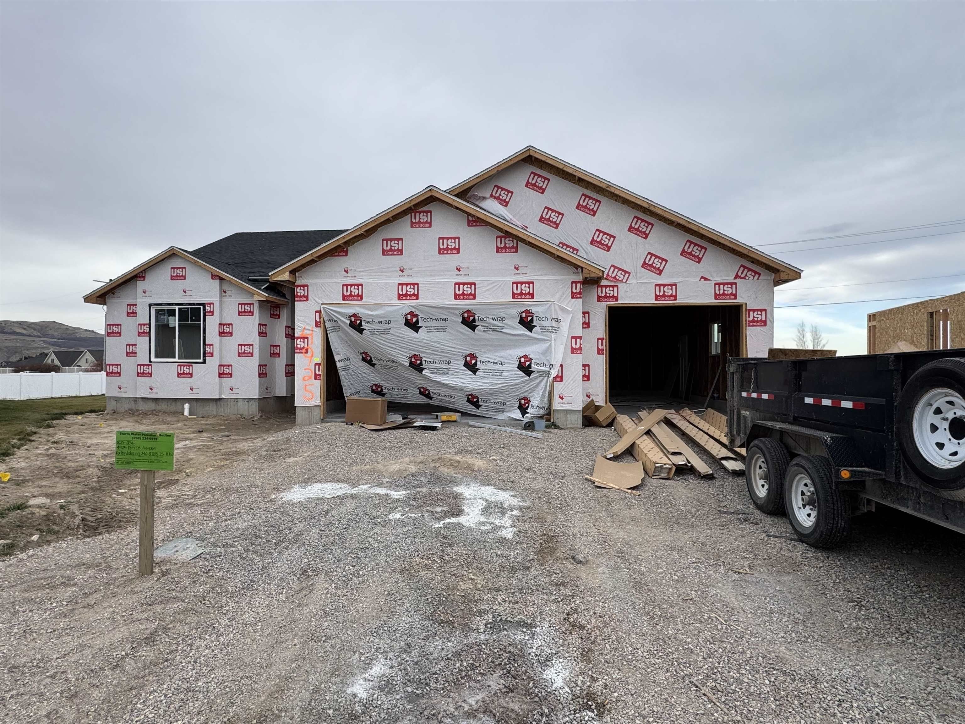 4925 Pierce. Chubbuck, ID 83202