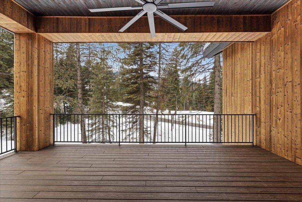 68 Ponderosa Ridge Court. Donnelly, ID 83615