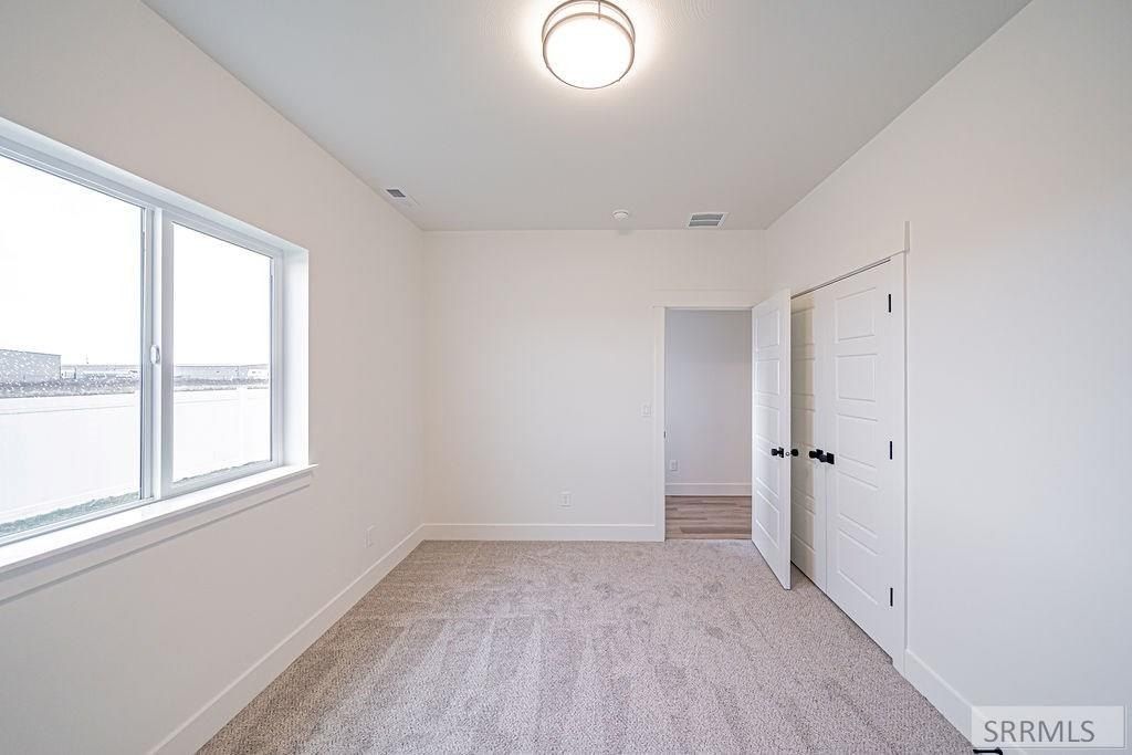 3981 Goldfinch Way. Ammon, ID 83406