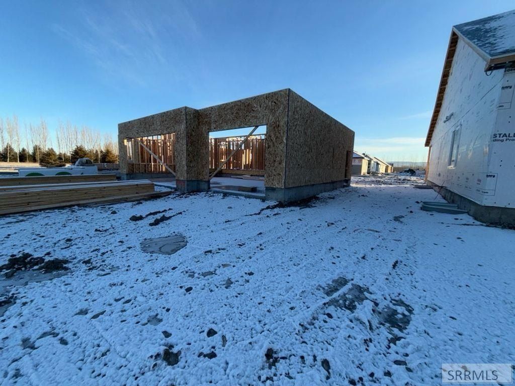 5439 Rip Tideroad. Idaho Falls, ID 83401