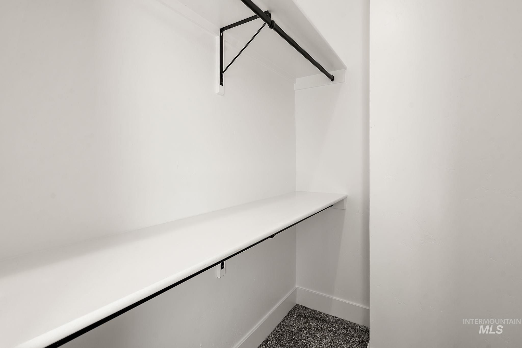 3821 N Jackie Ln. Boise, ID 83704