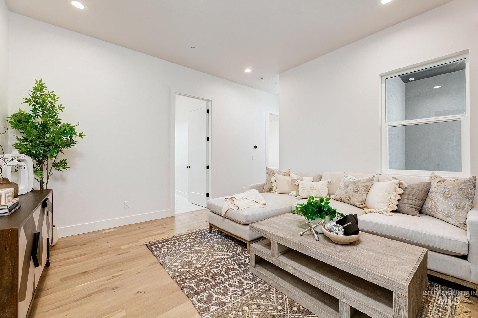 6177 E Prominence Ct. Boise, ID 83716