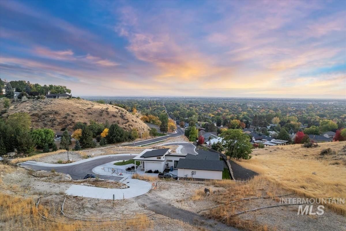 5544 N Polecat Lofts Ln. Boise, ID 83703