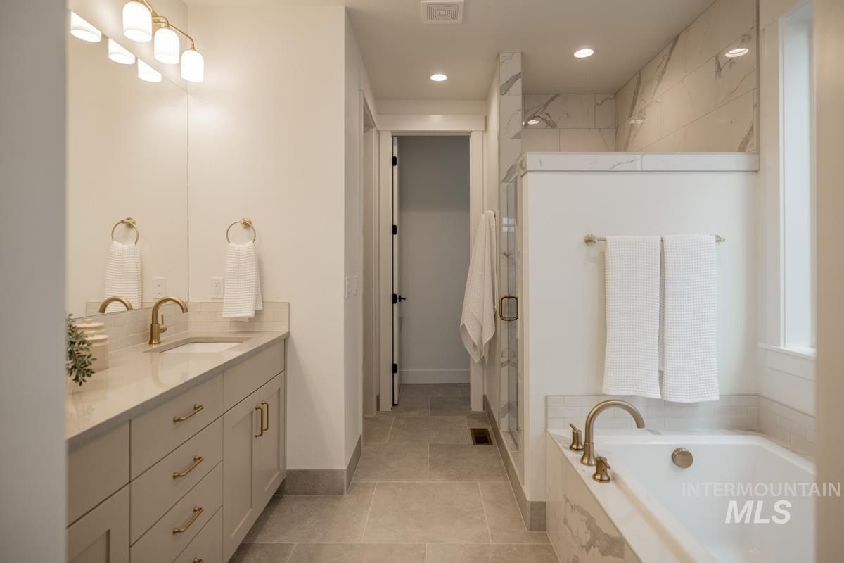 2511 E Tenzing Dr. Meridian, ID 83642