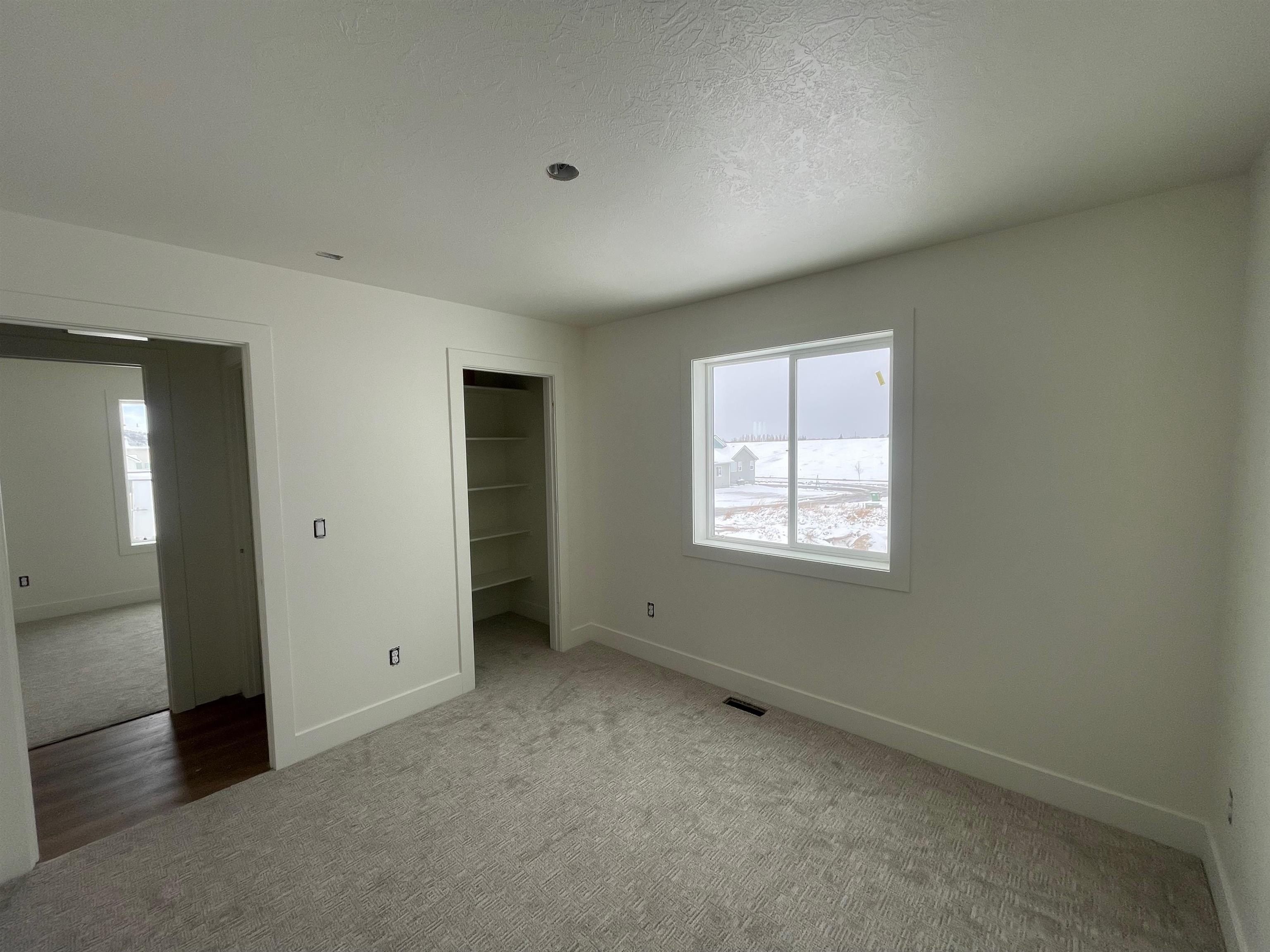 6148 Rolling Hills Loop. Pocatello, ID 83201