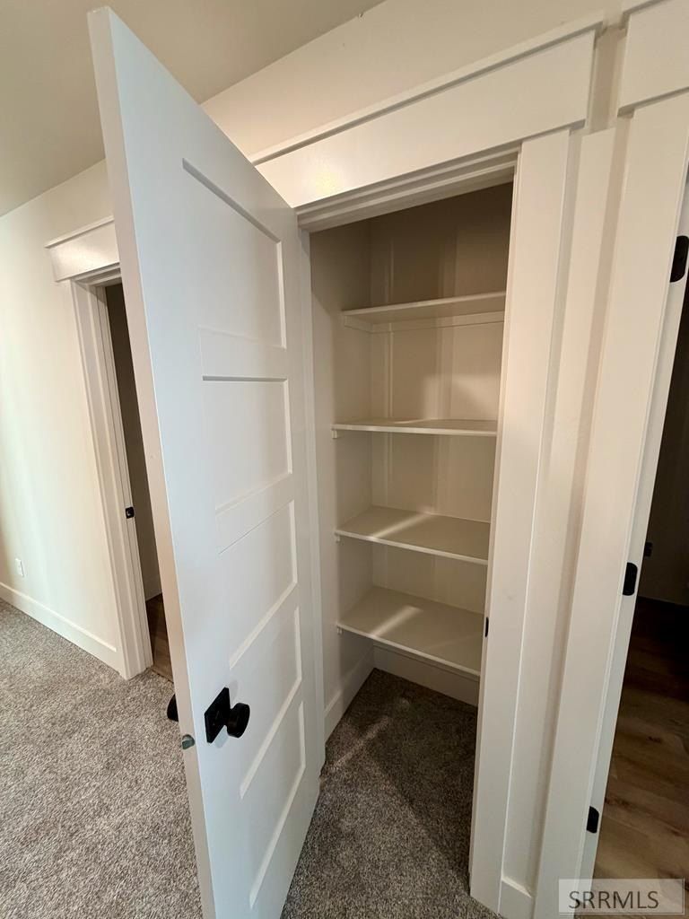 743 Curlew Drive. Ammon, ID 83406