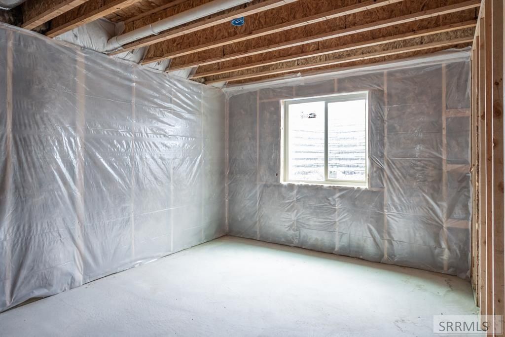 3669 Purple Sage Drive. Ammon, ID 83406