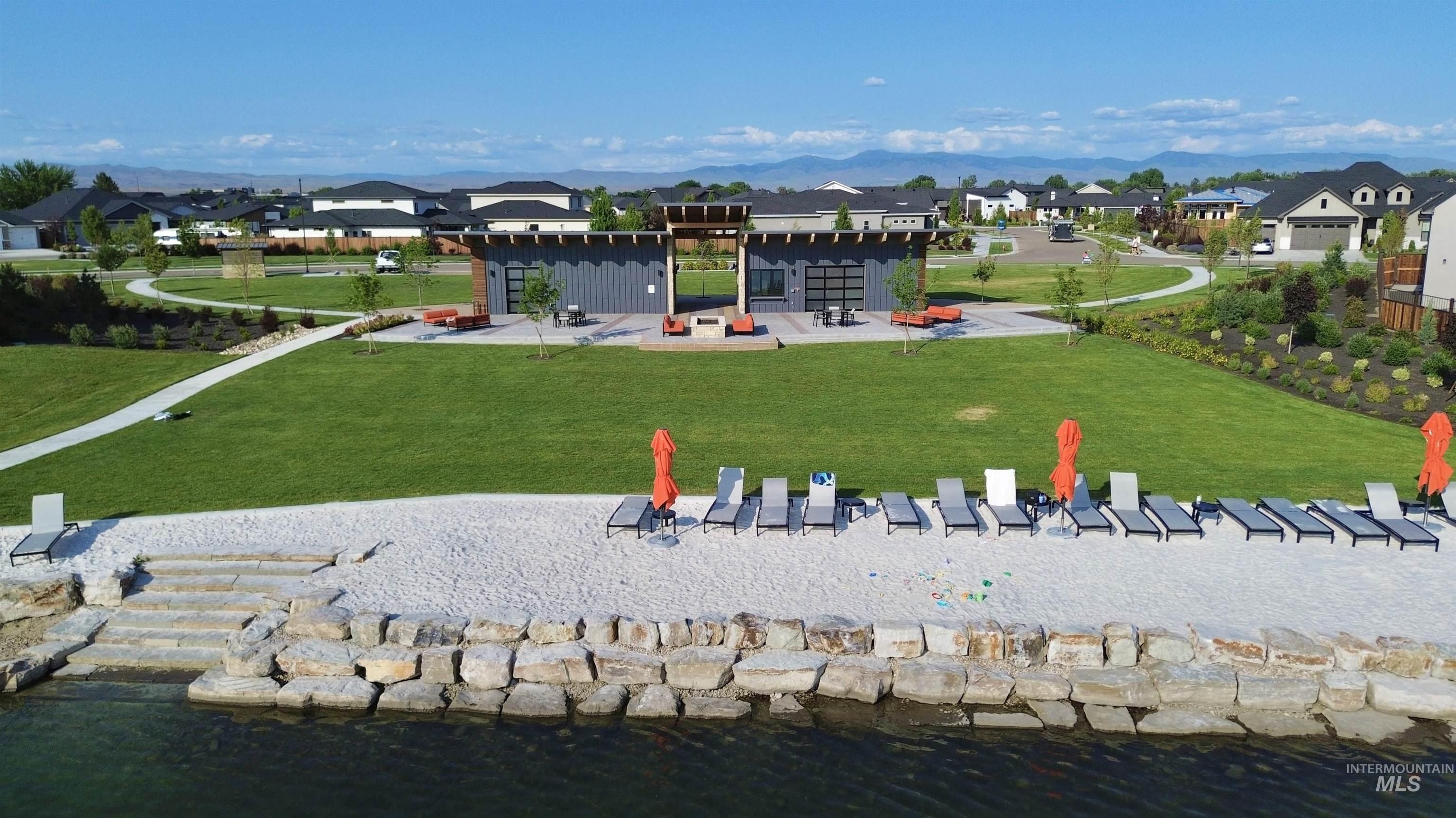 981 S Waning Lane. Eagle, ID 83616