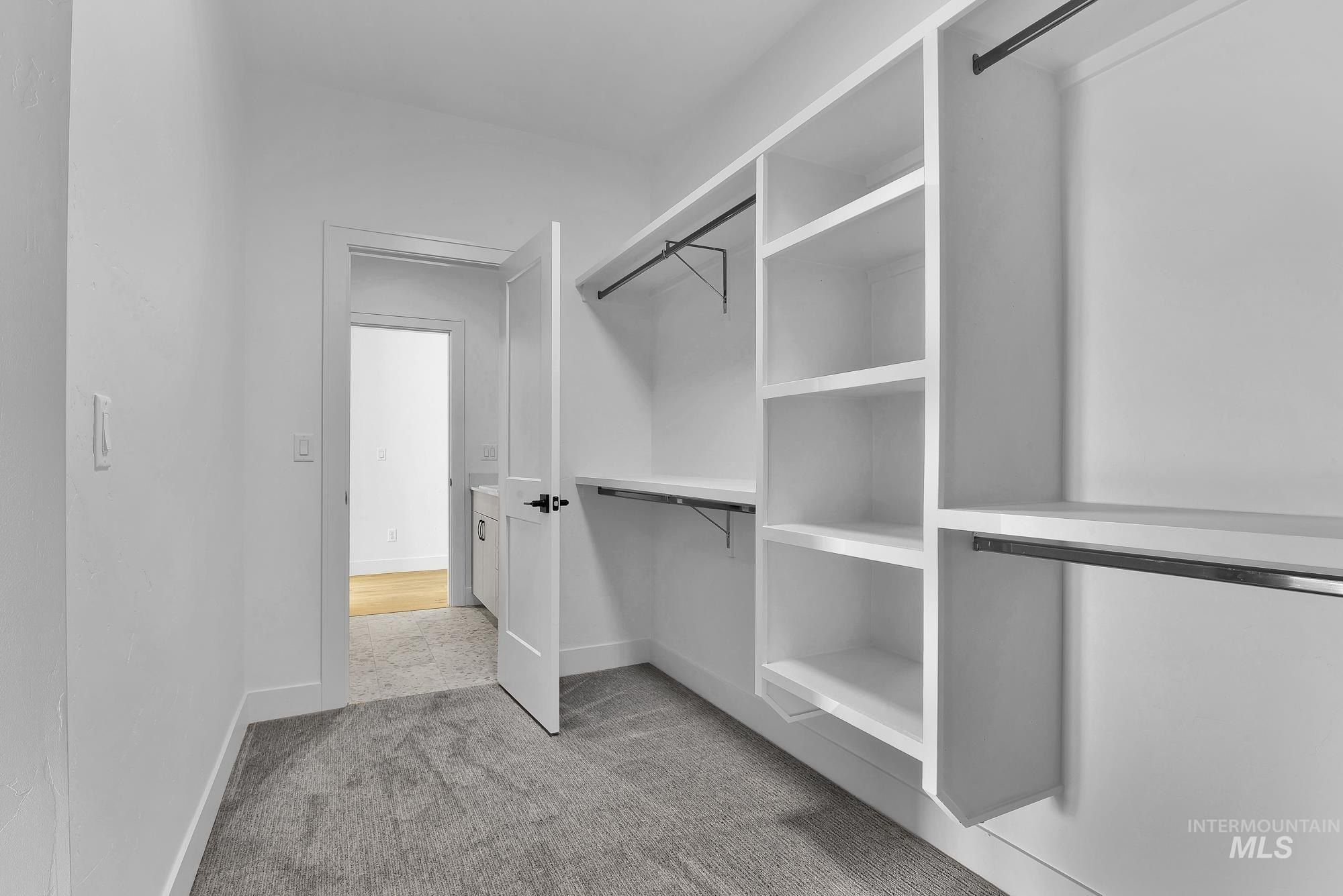 9875 W Snow Wolf Ln. Star, ID 83669