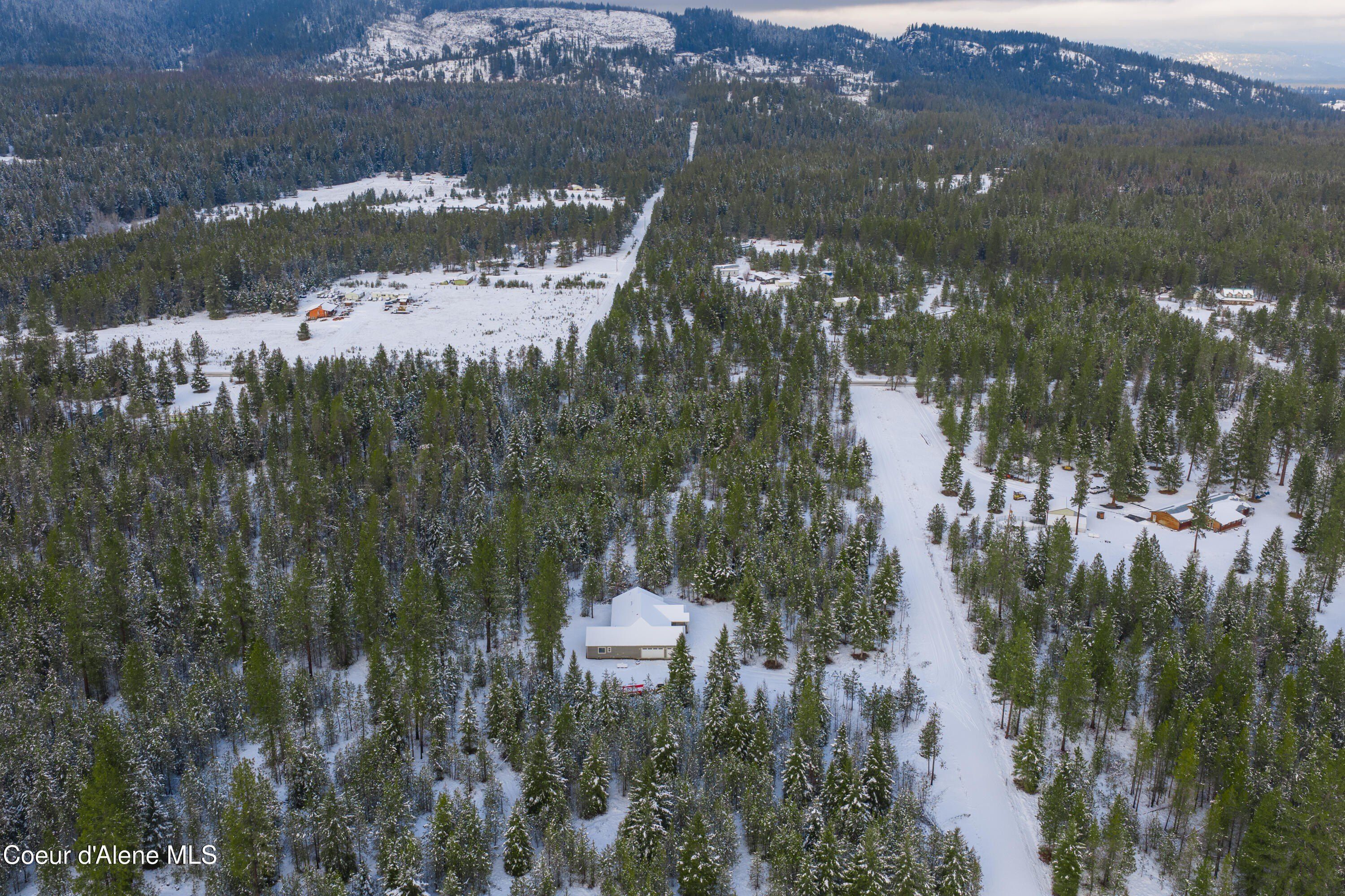 150 Atlanta Way. Spirit Lake, ID 83869