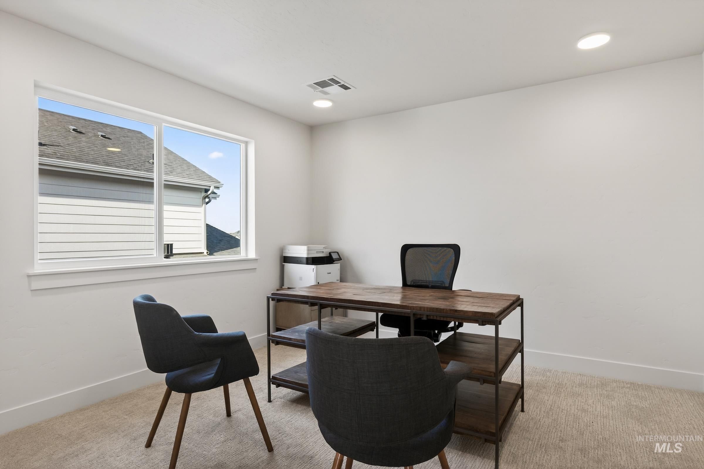 10228 Davies Street. Nampa, ID 83687