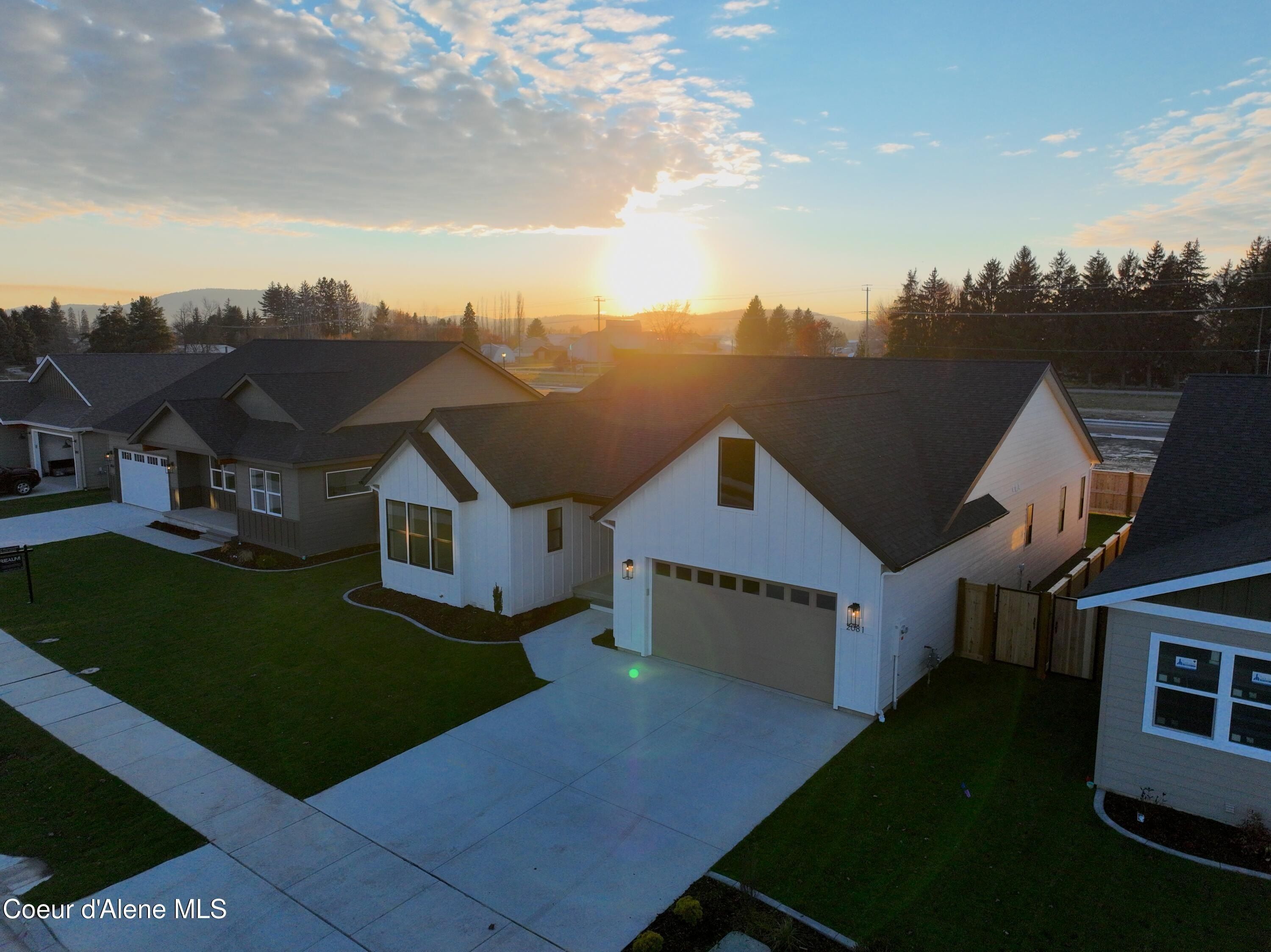 2081 S Aspen Way. Sandpoint, ID 83864